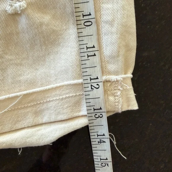 Anthropologie Pilcro Cream Button Fly High Rise Distressed Jean Shorts Waist 29 - Picture 11 of 13